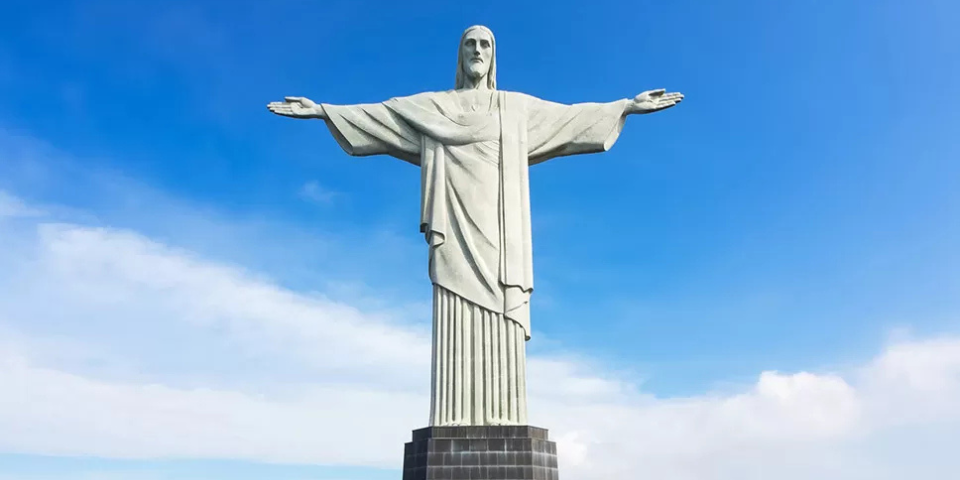 Corcovado, Passeio de barco pela Baía de Guanabara e Almoço